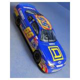 (1) NASCAR #55 Diecast Car