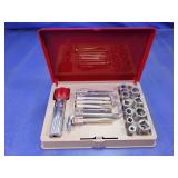 (1) Shelton Socket Tool Kit Set