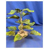 (1) Decorative Metal Plant Sculpture