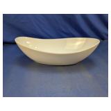 White Elegance Porcelain Serving Bowl