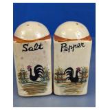 Ceramic Rooster Salt & Pepper Shakers Set
