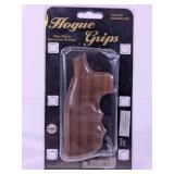 (1) Hogue Revolver Grip Taurus