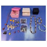 Assorted Jewelry Lot w/ Necklaces & Earrings