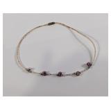 (1) Beaded Glass Accent Necklace