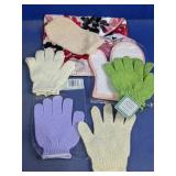 Bath Gloves & Floral Pouch