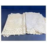(6+) Vintage Lace Table Linens