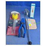 Mixed Garden Tools & Accessories Lot