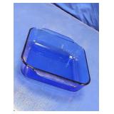 (1) Pyrex Blue Glass Baking Dish