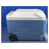 Igloo MaxCold Wheeled Cooler
