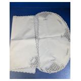 (4) Embroidered Scalloped Napkins & Linens