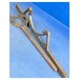 Blacksmith Tools Fence Stretcher & Wrench