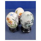 Decorative Painted Eggshell Display