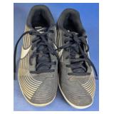 Nike Soccer Cleats Size 6.5 Black/Gray