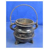 Cast Iron Cauldron Pot