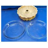 Bundt Pan & Pyrex Glass Pie Dishes