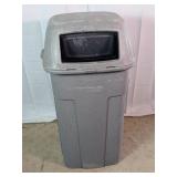 Toter Industrial Gray Trash Can w/Swing Lid