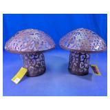 Light Up Solar Mushroom Garden Statues