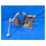 Vintage Littlestown No. 25 Swivel Bench Vise