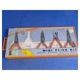 Buffalo Mini Plier Kit