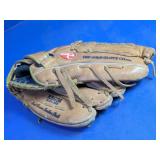 Rawlings RBG36 12ï¿½" Baseball Glove