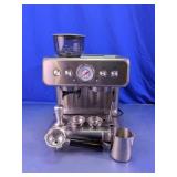 Espresso Machine w/ Built-In Grinder