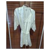 Romantic Moods White Lace Robe & Nightgown Set L