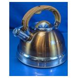 Balduzzi Italian-Style Whistling Tea Kettle
