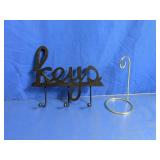 Wall-Mounted Keys Rack & Gold Tone Ornament Stand