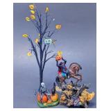 Halloween Decor Figurines & Tree Lot
