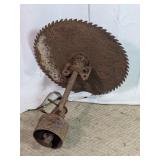 Mounted Circular Saw Blade Assembly