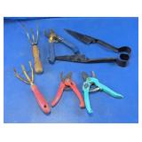 Assorted Garden Hand Tools and Pruners Lot