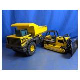 Tonka Mighty Dump Truck and Bulldozer Set