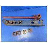 Vtg. Manual Pipe Threader Ratchet Set w/Dies