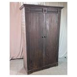 Wooden Wardrobe Cabinet with Rosette Carved