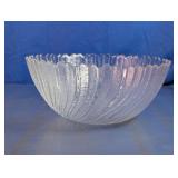 Textured Ribbed Glass Serving Bowl