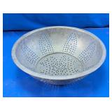 Gray Metal Colander Bowl