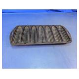 Vintage Cast Iron Cornbread Pan