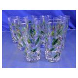 Vintage Holly & Berries Christmas Tumblers Lot