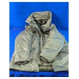 Mossimo Hooded Puffer Jacket Large