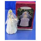 Hallmark Keepsake Wedding Day Barbie Ornament 1997