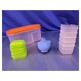 Kitchen Storage Containers & Measuring Cups