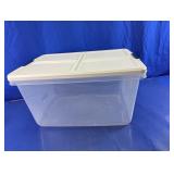Hefty 66-Qt Clear Plastic Storage Bin w/Lid