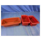 Red Loaf Pans Lot