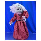 Best Choice Animated Creepy Doll Decoration