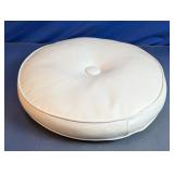 Round Tufted White Seat Cushion