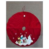 Disney Winnie the Pooh Christmas Tree Skirt