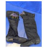 Black Beaded Fringe Boots