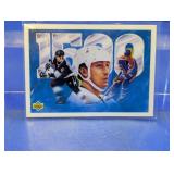 1992 UPPERDECK HOF WAYNE GRETZKY CARD