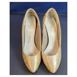 Sweet Steps Floral Satin Heels Size 6.5B