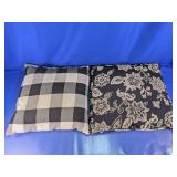 Decorative Throw Pillows